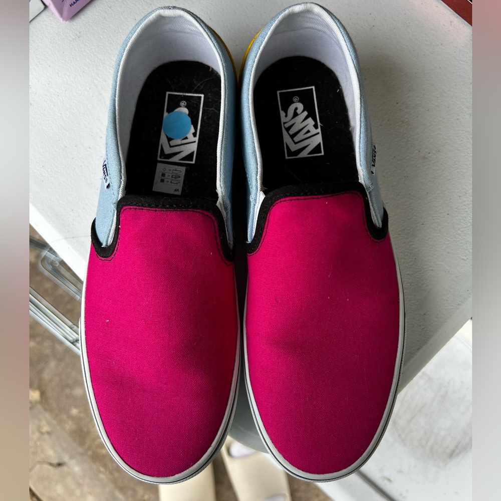Color Van’s Sneakers
